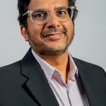 Dr. Ash Tiwari picture